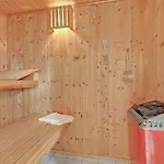 Awesome In With Sauna Сasa de vacaciones *