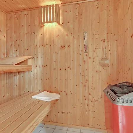 Awesome In With Sauna Casa vacanze *