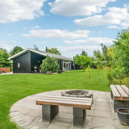 Awesome In With Sauna Casa vacanze