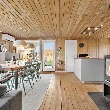 Awesome In With Sauna Casa vacanze